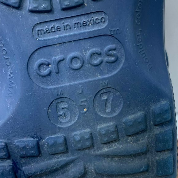 Crocs Womens Navy Blue Comfort Waterproof Cut Out Classic Slip On Clogs Size 7 - Picture 7 of 8